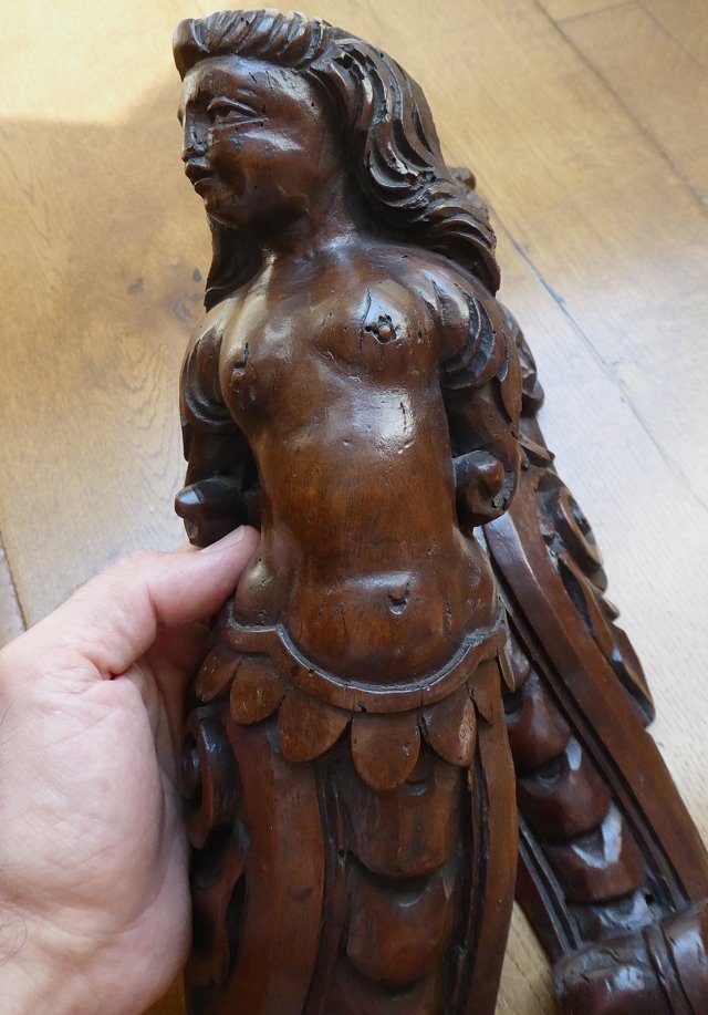 Paire de caryatides en noyer sculpté Italie XVIe siècle-photo-6