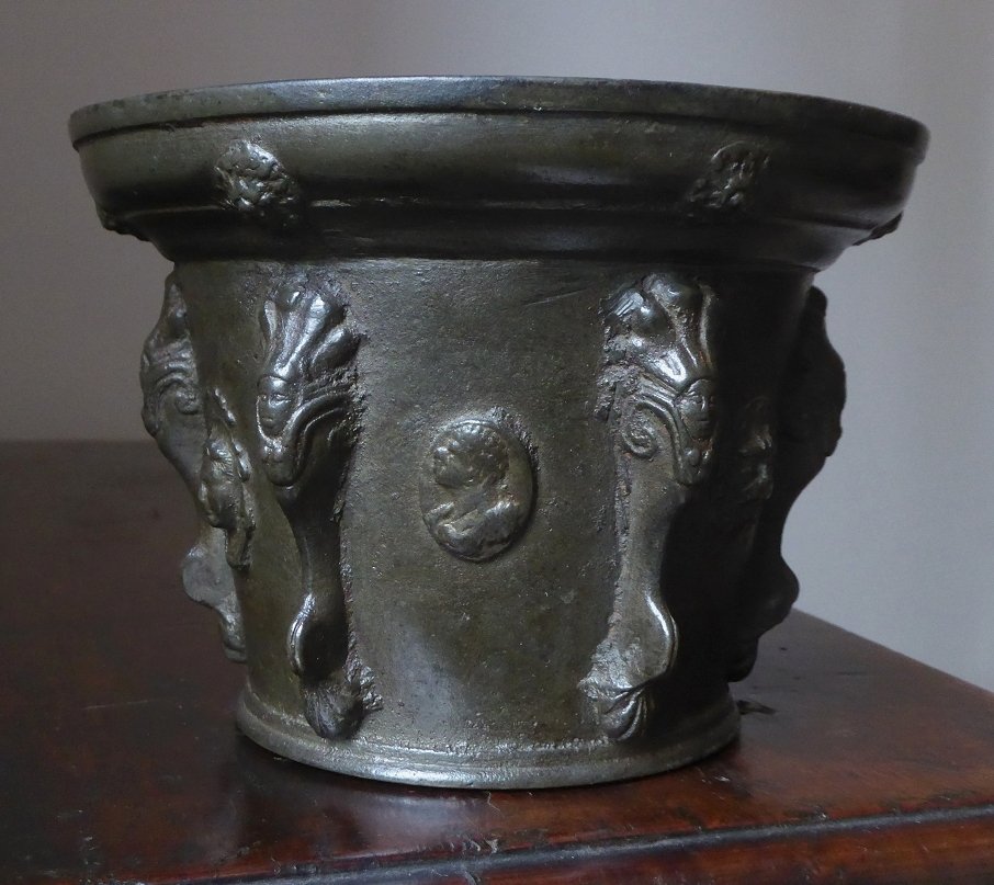 Mortier En Bronze d'époque XVIIe Siècle -photo-1
