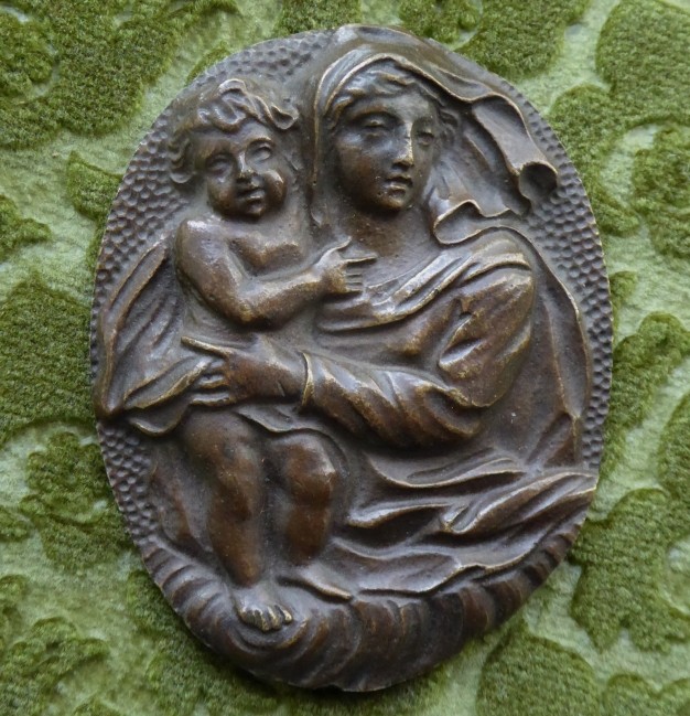 Plaquette en bronze fin XVIIe - Vierge à l'Enfant