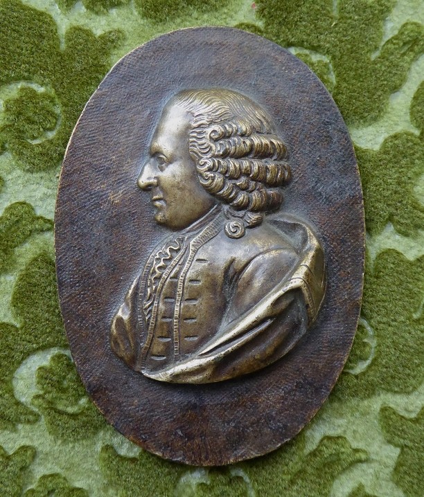 Bronze Plaquette From The Mid-18th Century - Gentleman's Profile