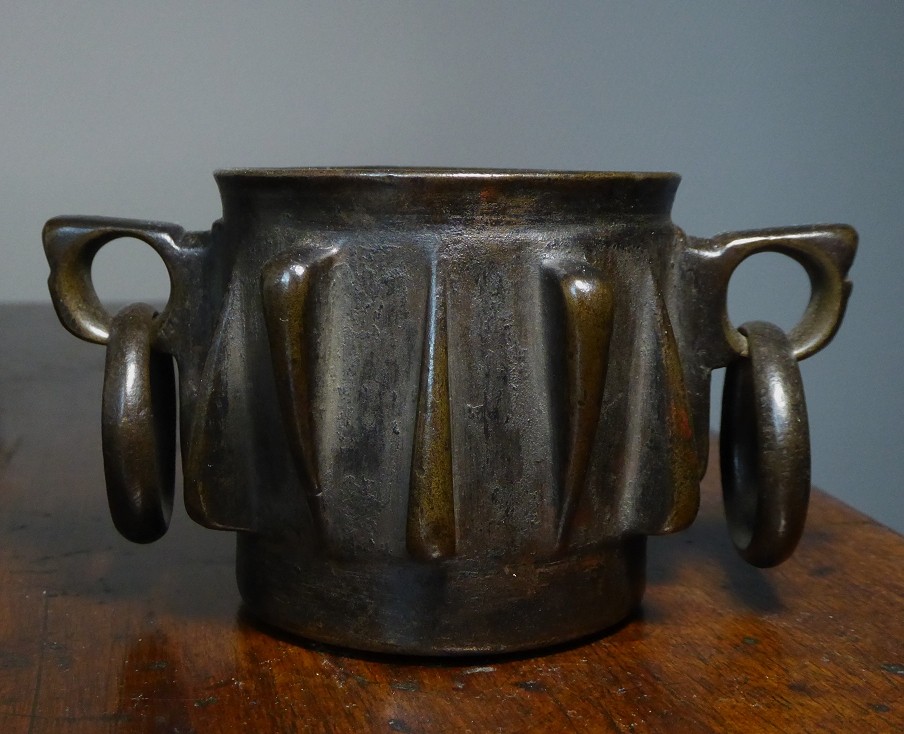 Mortier en bronze hispano - mauresque époque XVe siècle