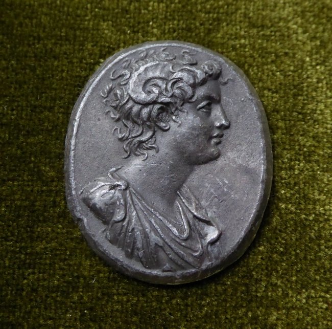 Alexandre le Grand en Jupiter Ammon - Plaquette en plomb du XVIe siècle-photo-3