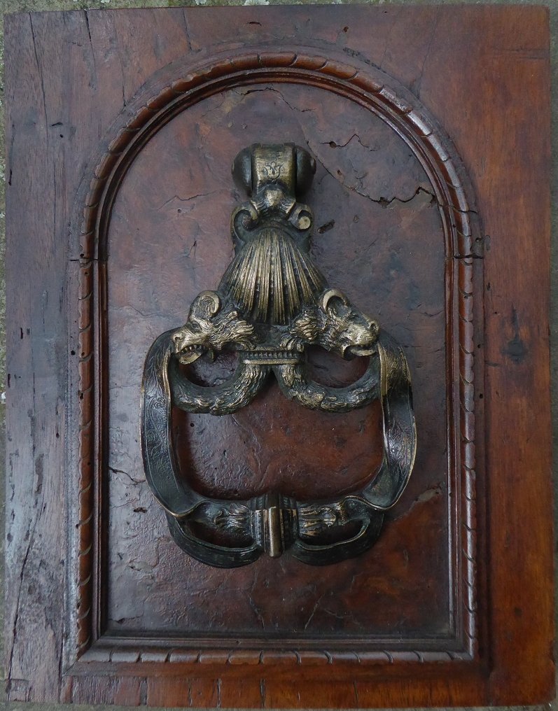 Heurtoir en bronze d'époque XVIIe siècle-photo-4