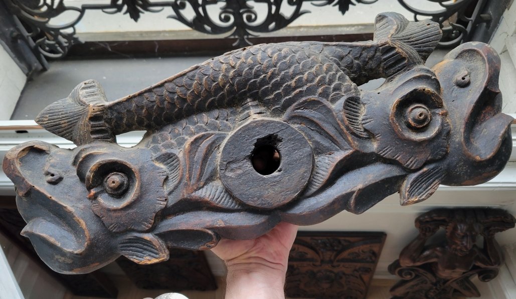 Verrou De Fût En Noyer Sculpté - Alsace XVIIIe siècle - Barre De Tonneau-photo-1