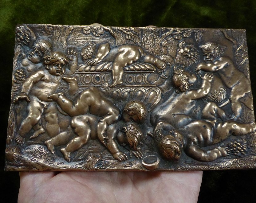Plaquette en bronze d'après Duquesnoy représentant une bacchanale de putti-photo-4