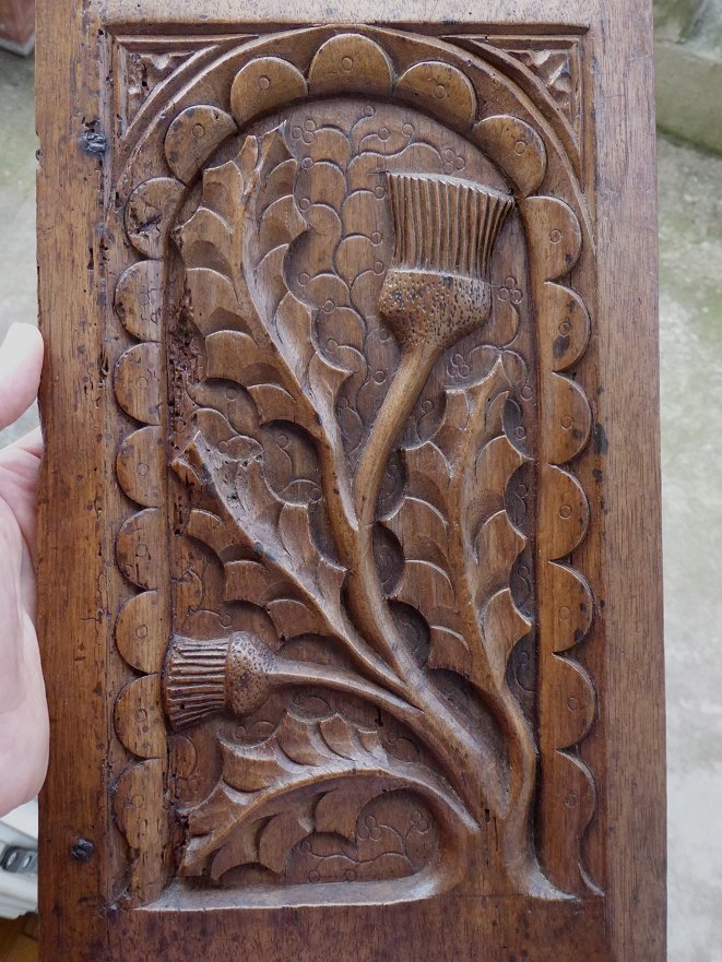Renaissance Panel With A Thistle Motif, Carved From Walnut; 16th Century-photo-5