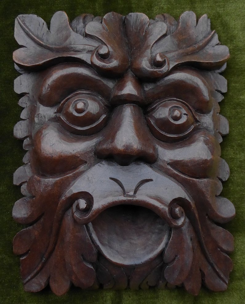 Mascaron feuillu en noyer sculpté - Italie XVIIe siècle-photo-2