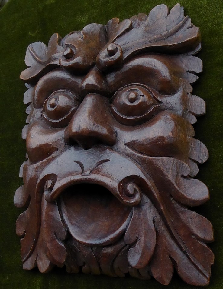 Mascaron feuillu en noyer sculpté - Italie XVIIe siècle-photo-1