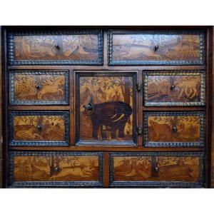Marquetry Cabinet With Wild Animals - Augsburg Ca 1600