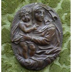 Late 17th Century Bronze Plaquette - Virgin And Child