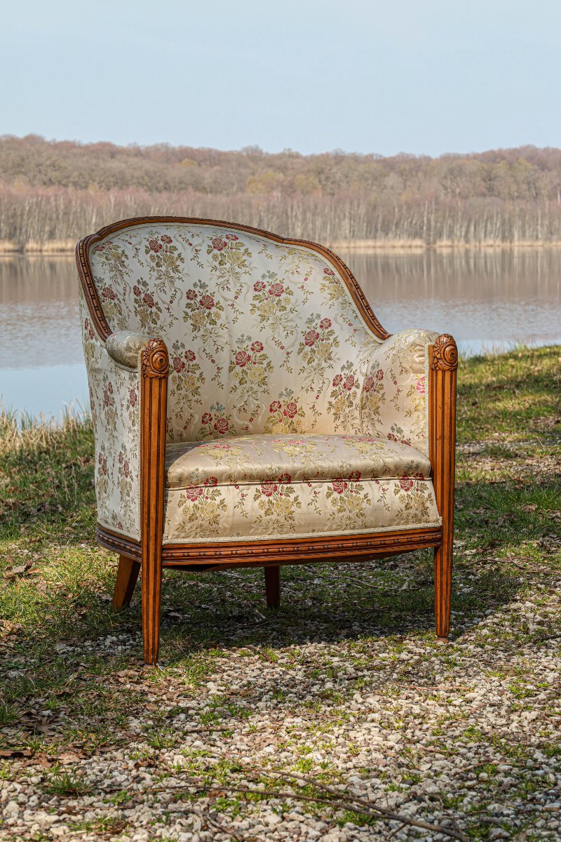 Fauteuil bergère Art Déco noyer massif attribuée à Paul Follot-photo-2