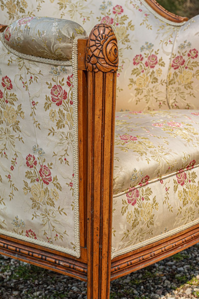 Fauteuil bergère Art Déco noyer massif attribuée à Paul Follot-photo-4