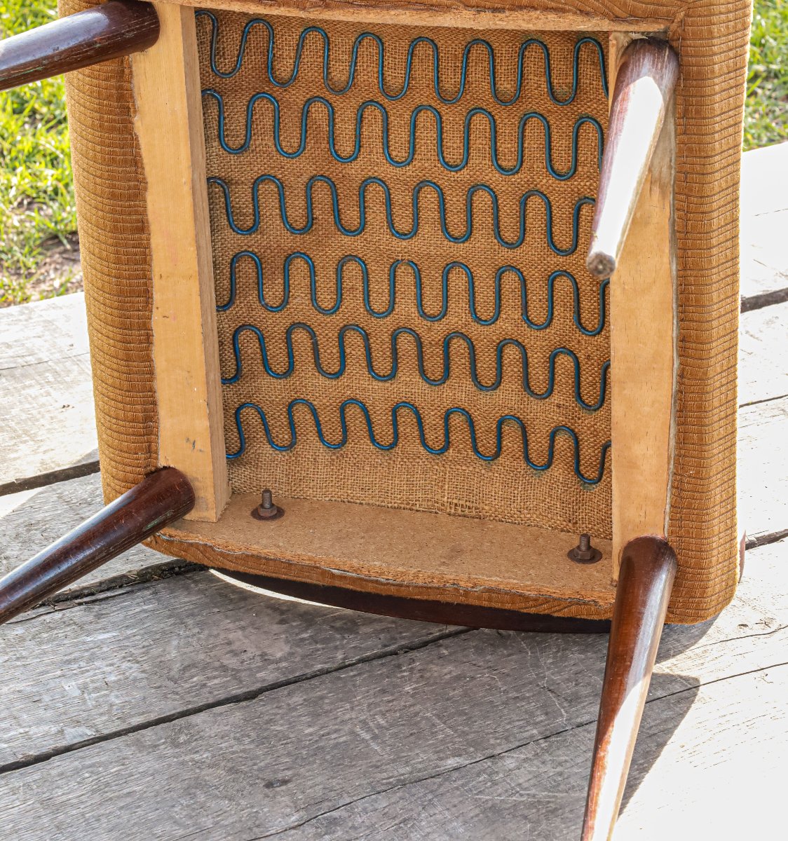 Fauteuil design scandinave pieds compas accoudoirs "looping"-photo-2