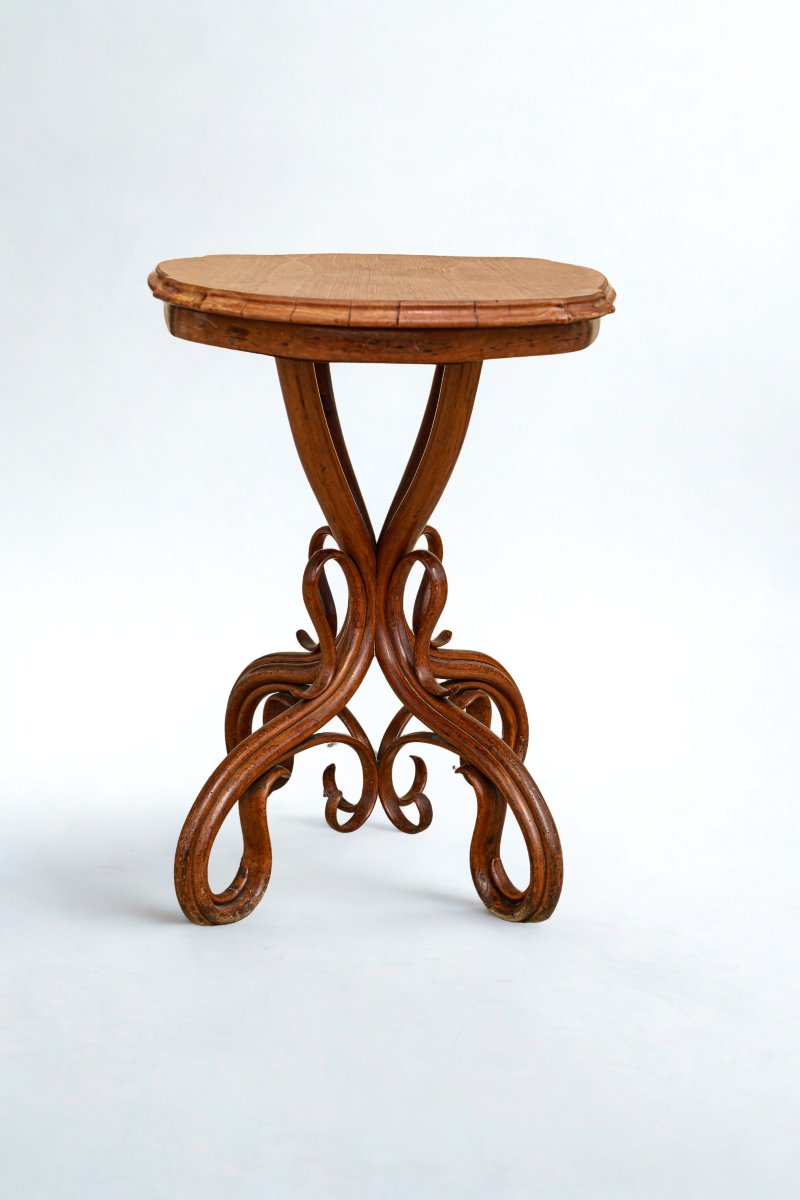 Michael Thonet Austria Bentwood Side Table Model Number 1 Vintage-photo-4