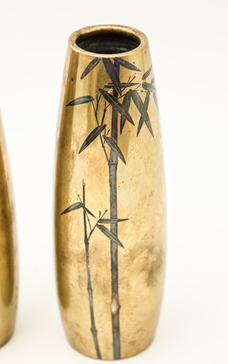Pair Of Japanese Bronze Vases, Late 19th–early 20th Century, With Bamboo Branches-photo-3