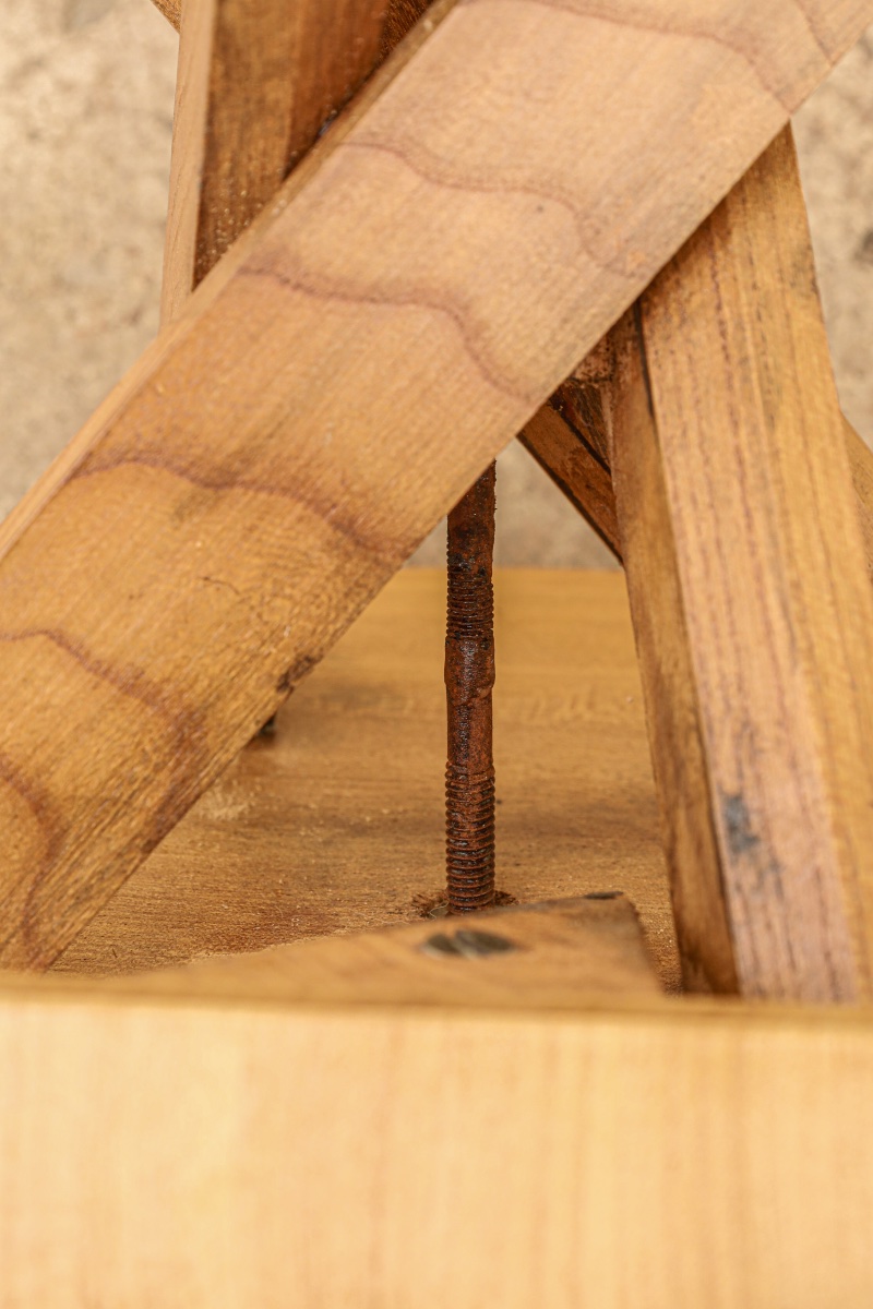 Rare chaise design en orme des ateliers Pierre Chapo maison Seltz -photo-5