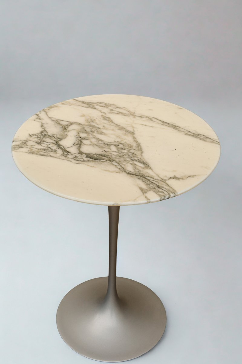Vintage Knoll Side Table Designed By Eero Saarinen With A Tulip Base-photo-2