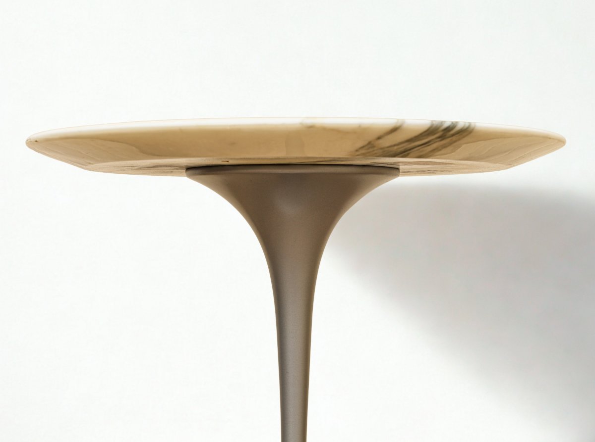 Vintage Knoll Side Table Designed By Eero Saarinen With A Tulip Base-photo-4