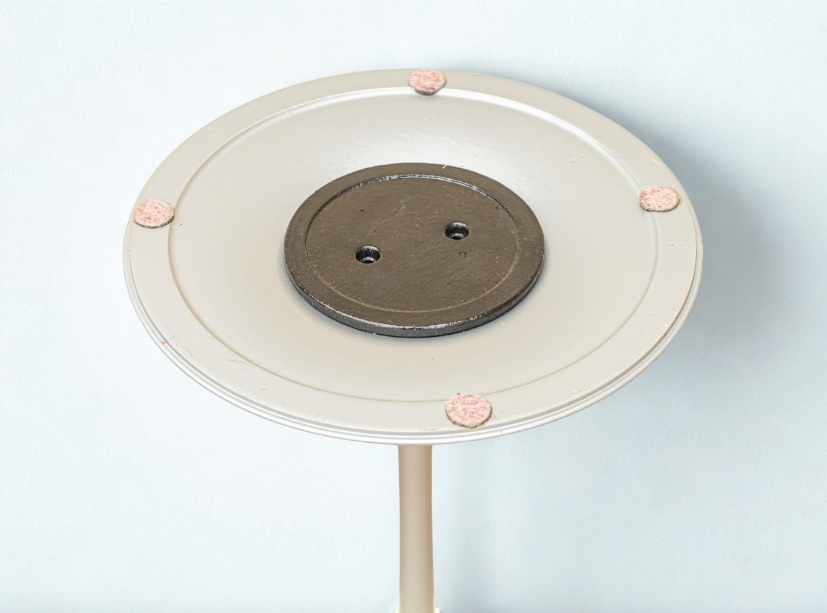 Vintage Knoll Side Table Designed By Eero Saarinen With A Tulip Base-photo-1