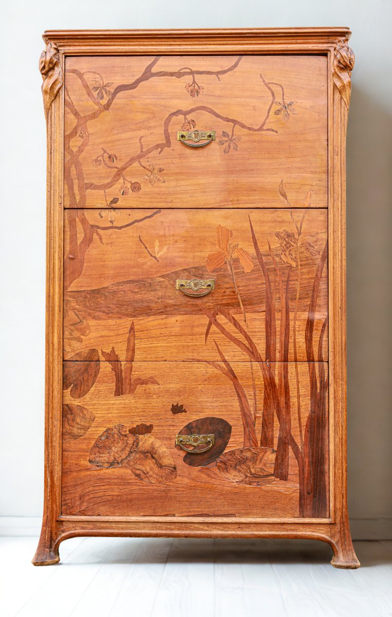 Rare Art Nouveau Walnut Chest Of Drawers With Iris, Chestnut, And Water Lily Motifs  -photo-2