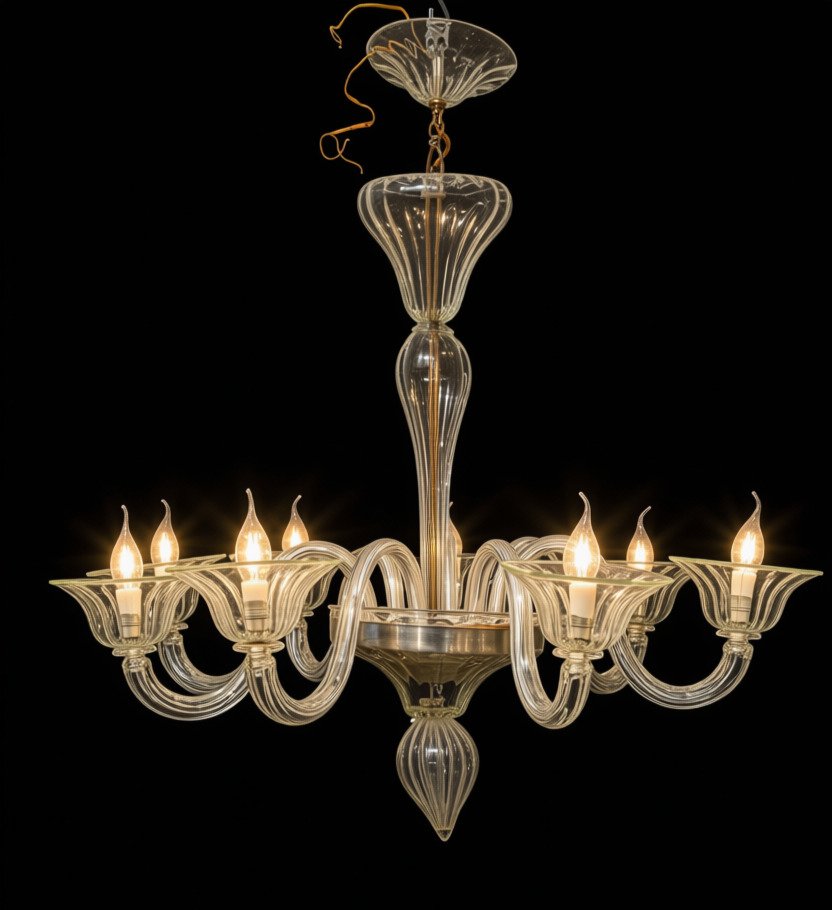 Grand lustre en verre de Murano vénitien 8 feux incolore