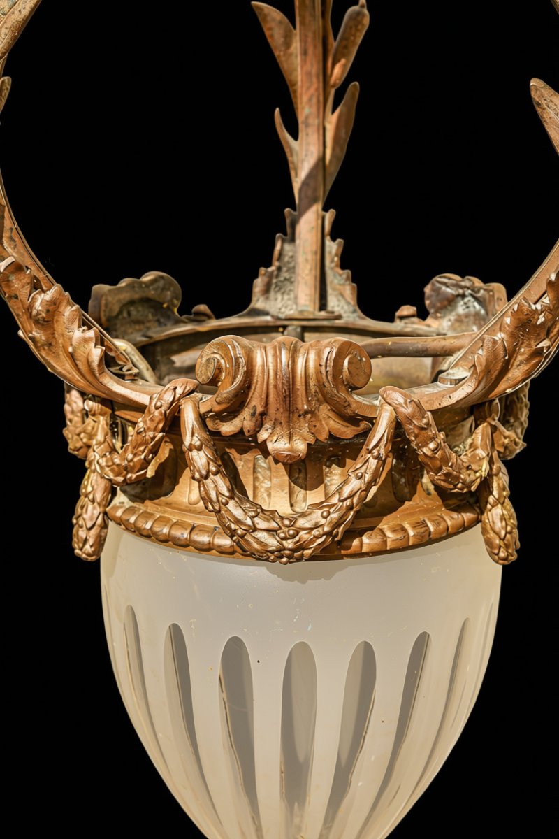 19th-century Louis XVI-style Bronze And Crystal Teardrop-shaped Hall Lantern -photo-3