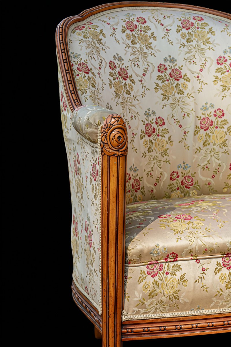 Fauteuil bergère Art Déco noyer massif attribuée à Paul Follot-photo-1