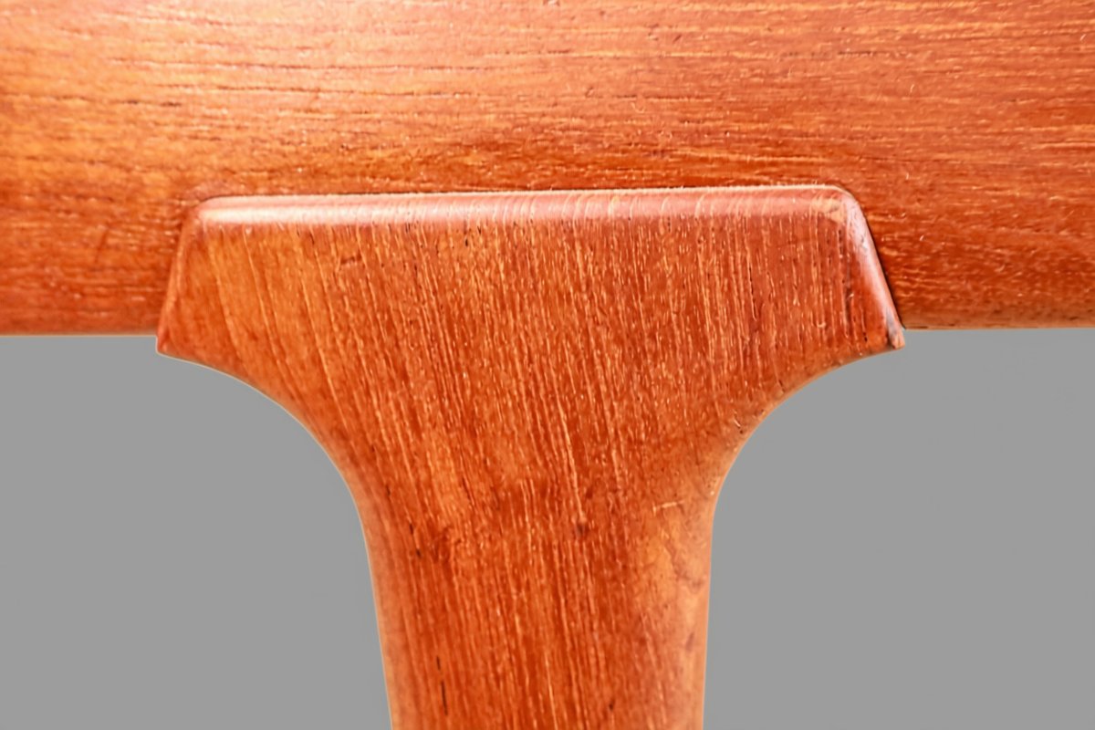 Grande table basse en teck design scandinave designer Johannes Andersen vintage-photo-6