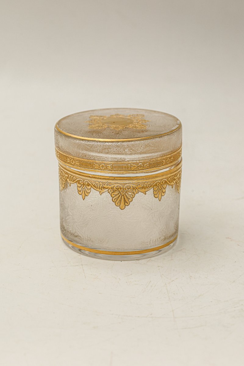 Ensemble nécessaire à toilettes en cristal de saint Louis modèle Nelly Empire doré-photo-4