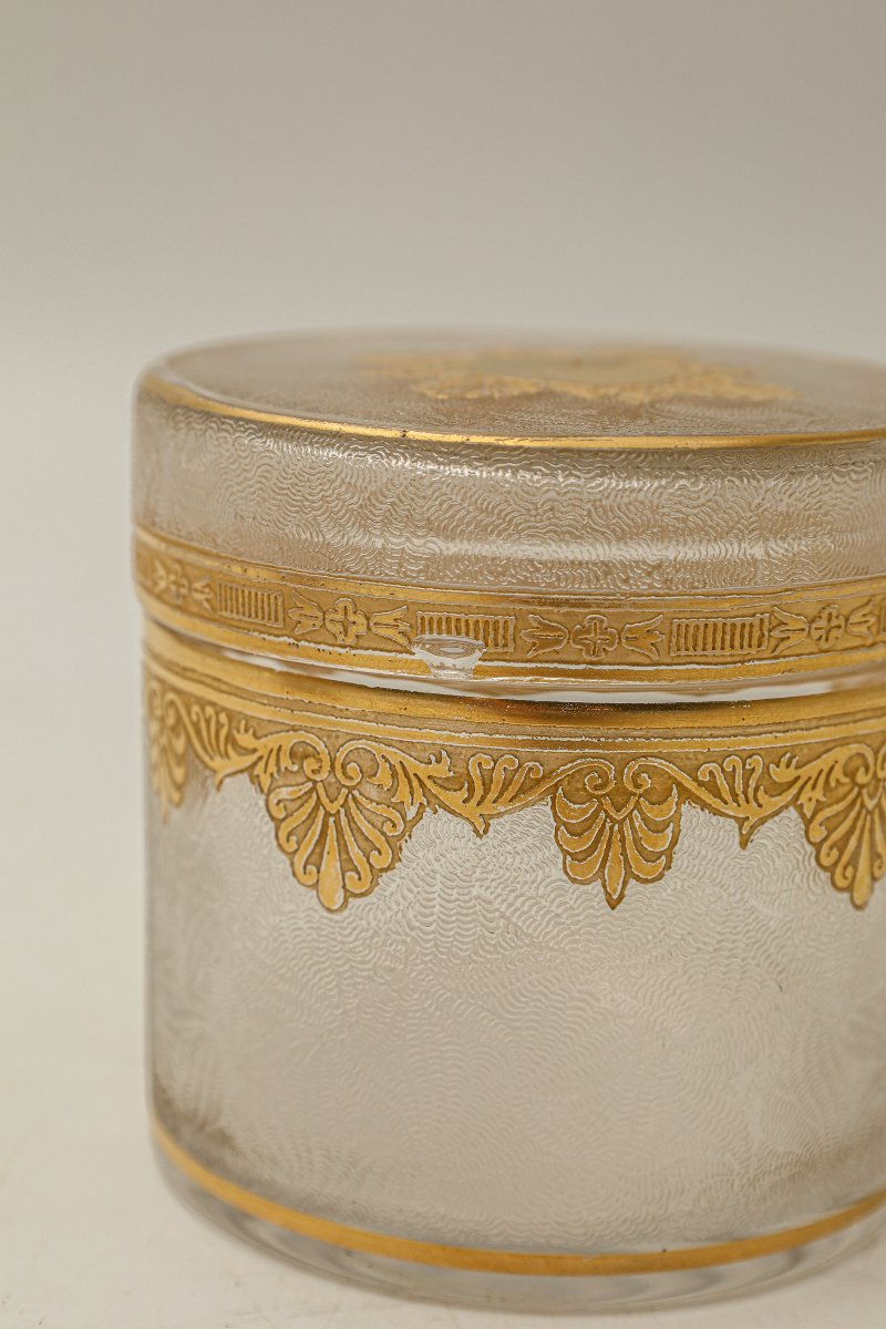 Ensemble nécessaire à toilettes en cristal de saint Louis modèle Nelly Empire doré-photo-6