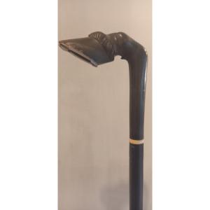 "Canne ancienne, sabot de cheval, ca 1920"