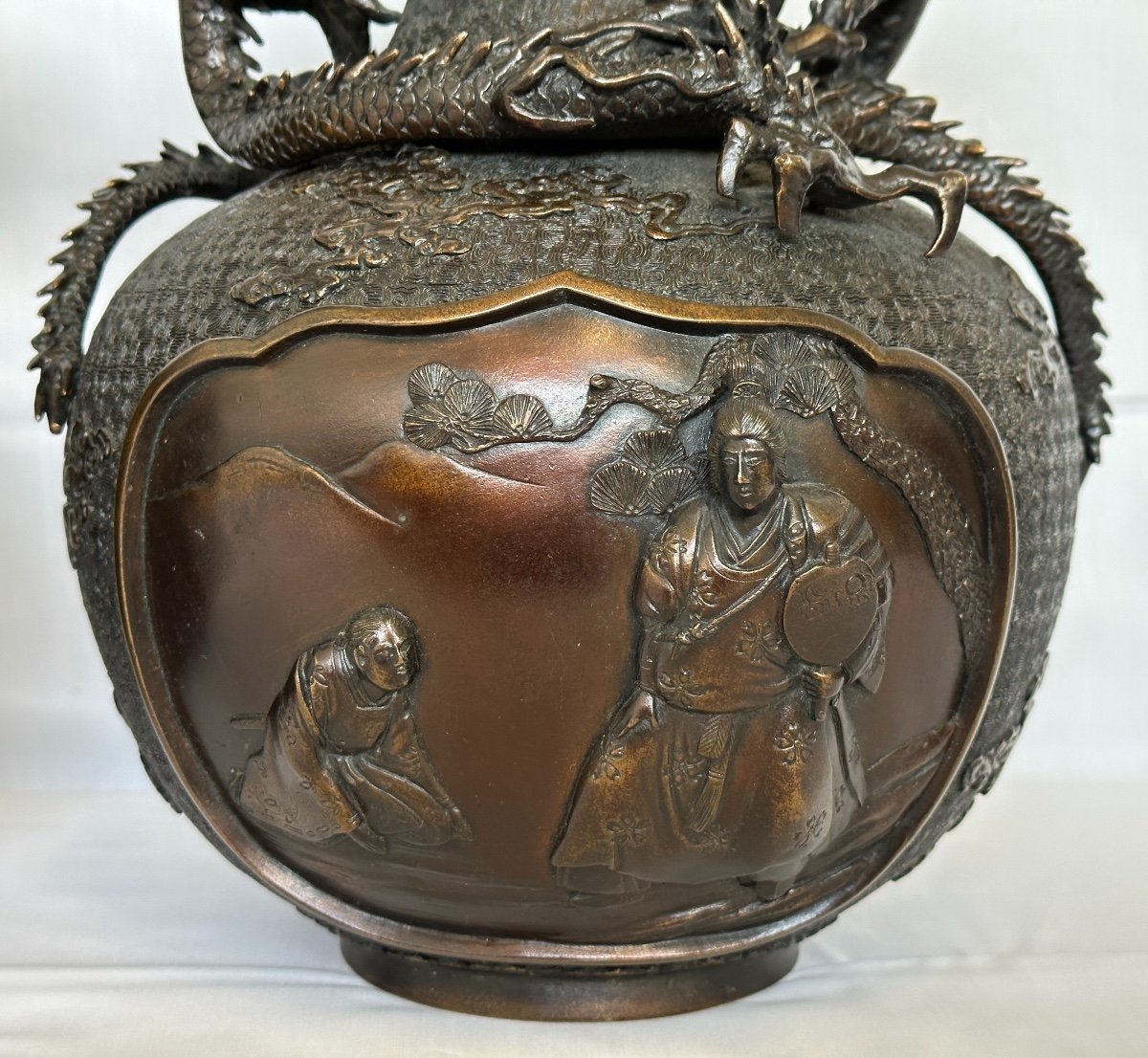 Paire De Vases En Bronze Aux Dragons Signés Par Seiunsai Pour Nakanoya époque Meiji Japon-photo-4