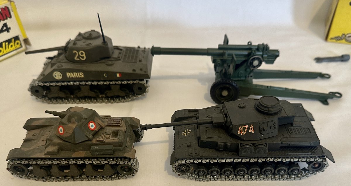 3 Solido Tanks And 105 Solido Cannons, Vintage Military Toys-photo-4