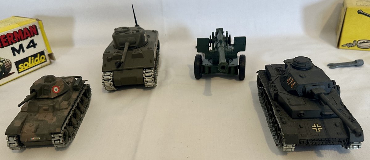 3 Solido Tanks And 105 Solido Cannons, Vintage Military Toys-photo-5