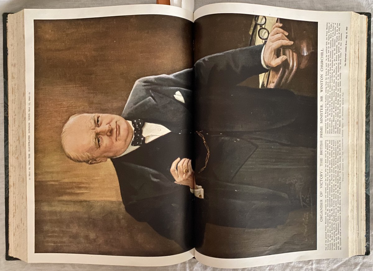 "The Illustrated London News" en 3 Volumes in-folio reliant 81 numéros de 1943 à 1945 ww2-photo-3