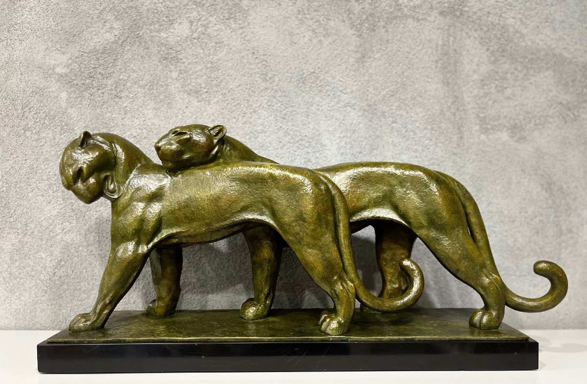 Important Bronze Par André Vincent-becquerel (1893-1981)  " Couple De Lionnes "-photo-1