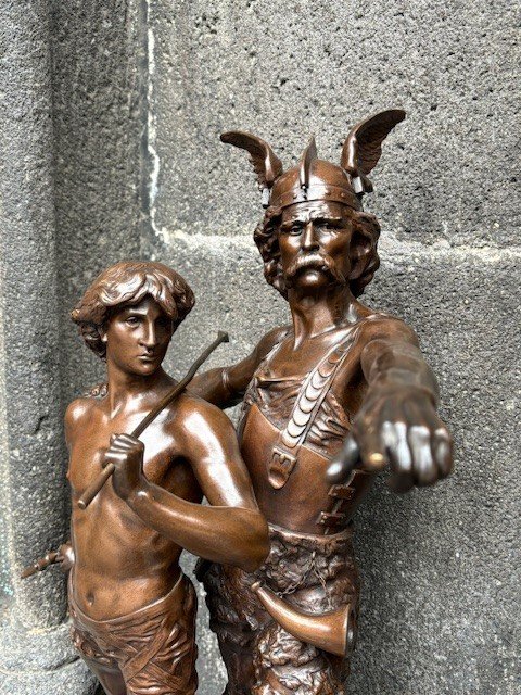 Bronze Patiné "Vercingetorix et Jeune Gaulois"-photo-4