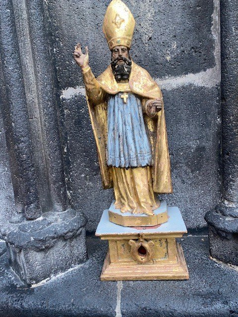 Bishop In Liturgical Vestments In Gilded And Polychrome Carved Wood From The 18th Century-photo-2