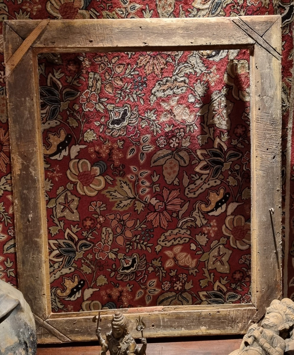 17th Century Wooden Frame-photo-1