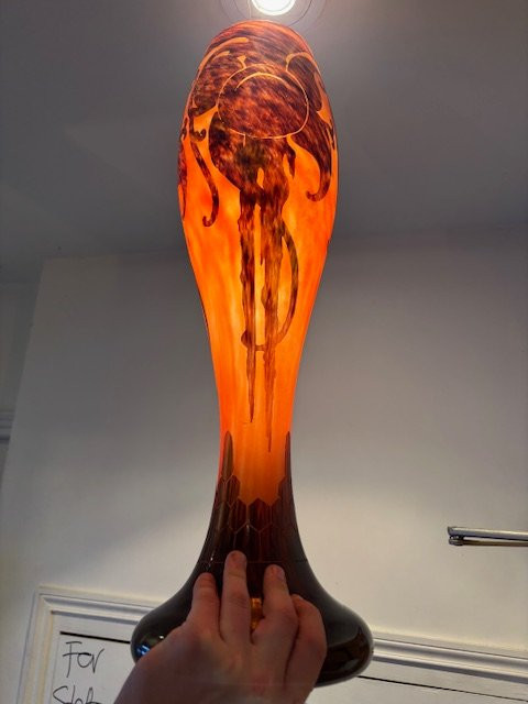 Grand vase signé : "  Le Verre français " décor de prunes Art Déco 60 cm-photo-8