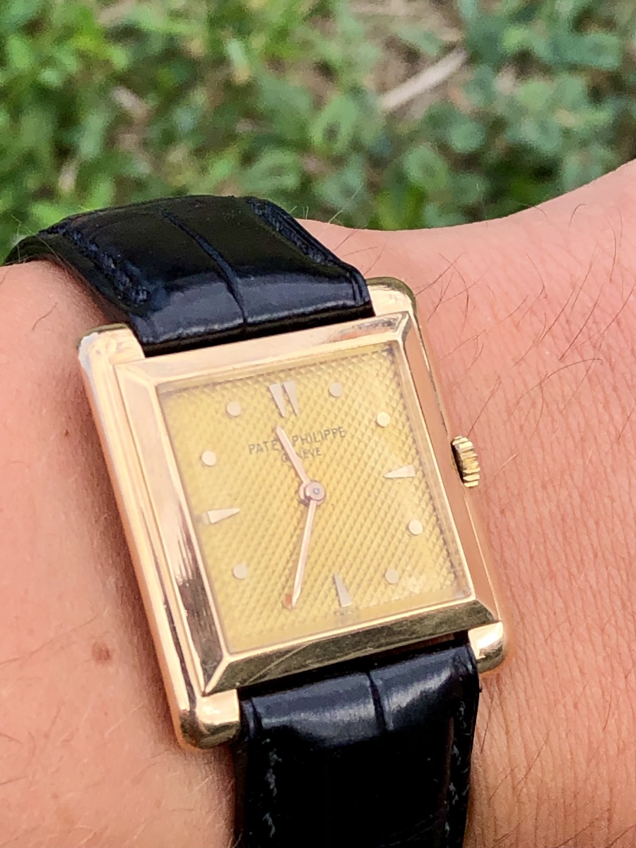  Patek Philippe Geneva Vintage Men's Yellow Gold Wristwatch With Guilloche Dial