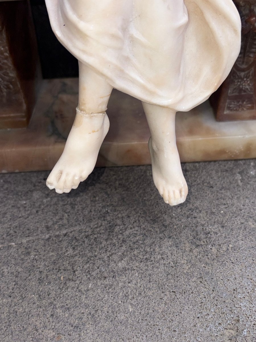 Stunning Antique Sculpture In Marble, Alabaster, And Onyx—a Young Woman Sitting On A Bench-photo-2