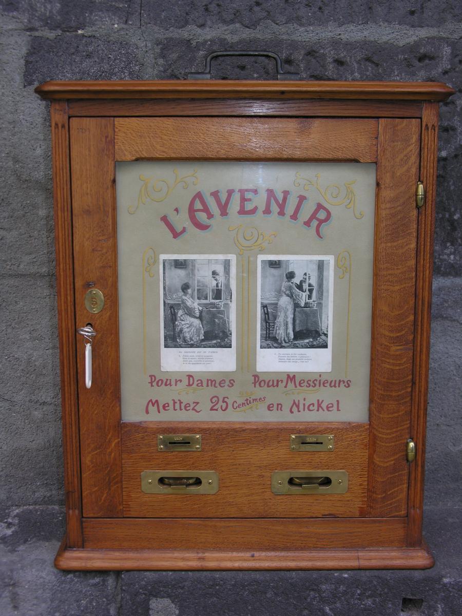 Machine A Sous Prédiction Divinatoire