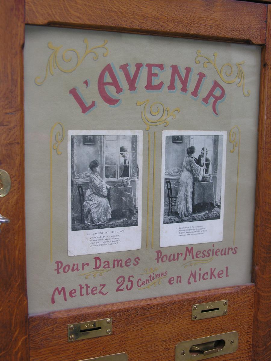 Machine A Sous Prédiction Divinatoire-photo-1