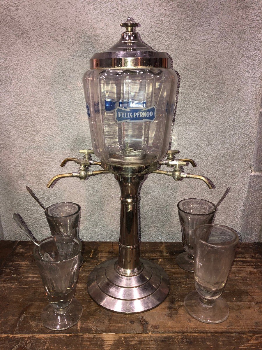 Fontaine à Abshinte  " FELIX PERNOD "JR 4 Robinets