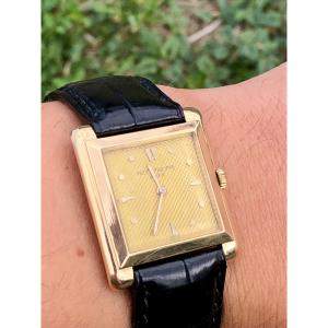 Patek Philippe Geneva Vintage Men's Yellow Gold Wristwatch With Guilloche Dial