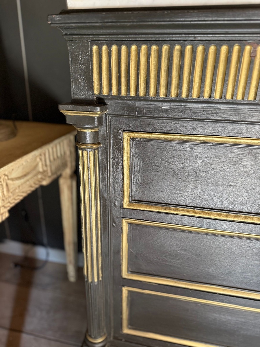 Napoleon III Chest Of Drawers Dating From The End Of The 19th Century, Rich Black And Gold Patina -photo-5