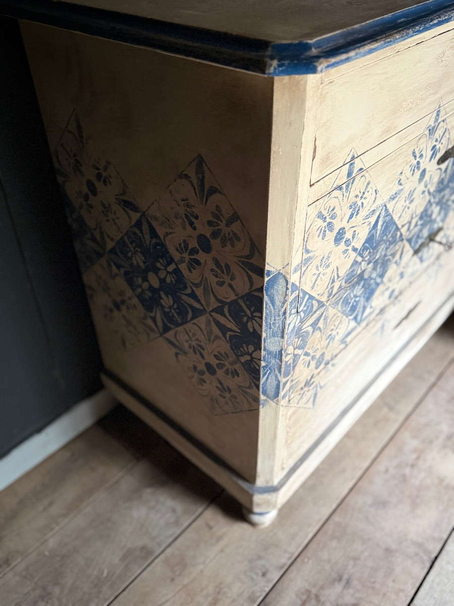 Commode aux dallages bleu  datant du 19e siècle belle patine décorative -photo-7