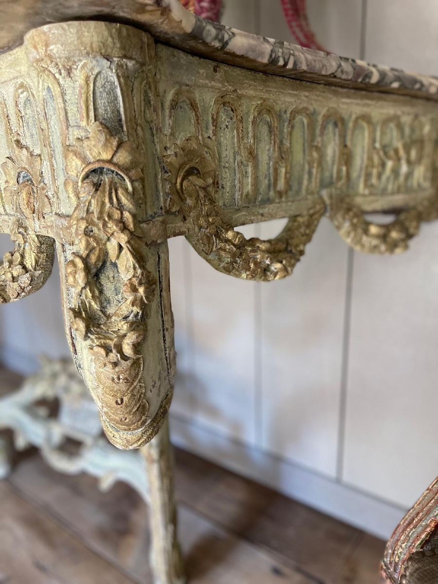 Console sculptée Louis XV transition datant du 18 e siècle avec marbre d’origine -photo-2