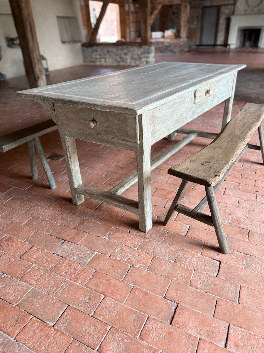Table de ferme patinée datant du 18e siècle 3 tiroirs, tablette dépassante -photo-8